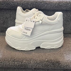 Bershka Cream Platform Sneakers